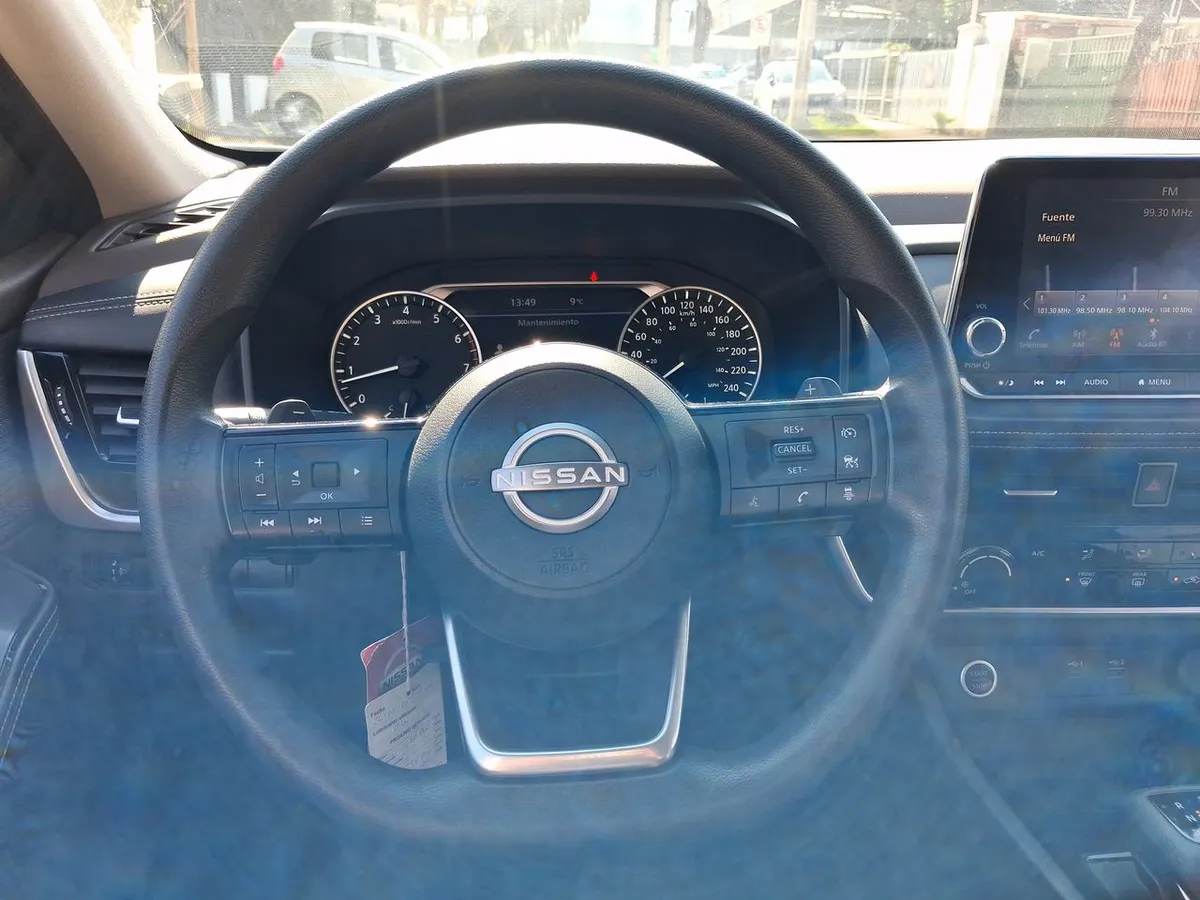Nissan X-Trail 2.5 Sense 4x2 2row Cvt At 5p año 2023
