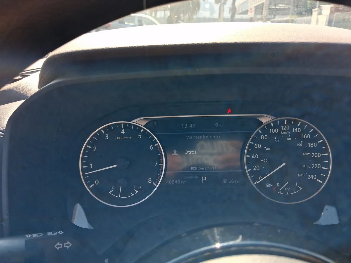 Nissan X-Trail 2.5 Sense 4x2 2row Cvt At 5p año 2023