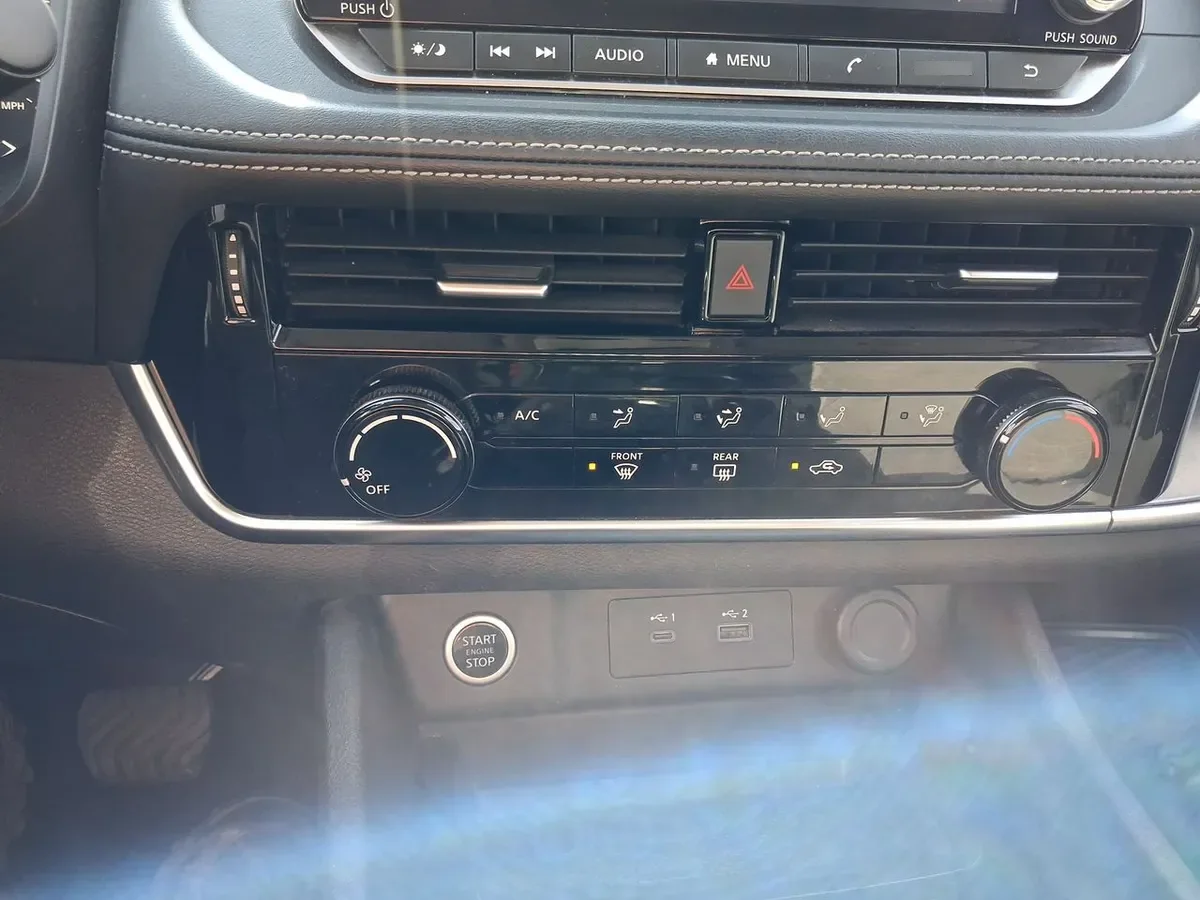 Nissan X-Trail 2.5 Sense 4x2 2row Cvt At 5p año 2023