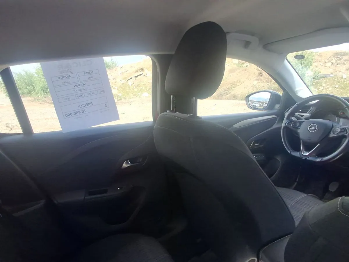 Opel Corsa 1.5t Edition 4x2 100hp Diesel Mt6 5p año 2023