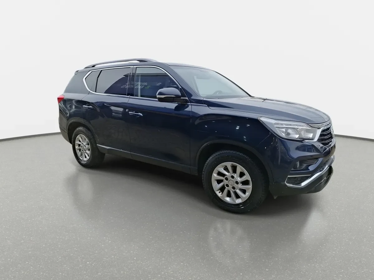 Ssangyong Rexton 2.2 Yrx201 Diesel Fl 4x2 At 5p año 2020