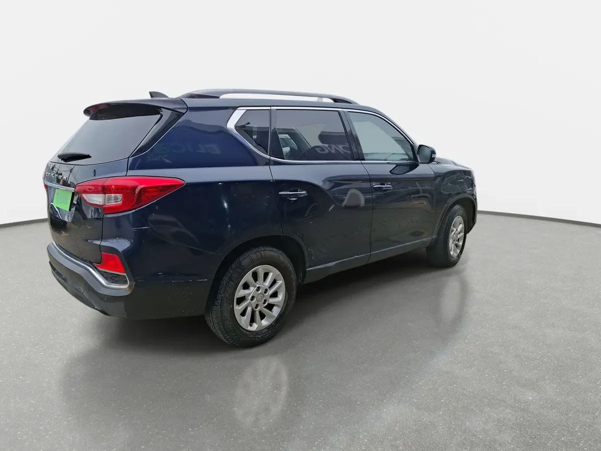 Ssangyong Rexton 2.2 Yrx201 Diesel Fl 4x2 At 5p año 2020