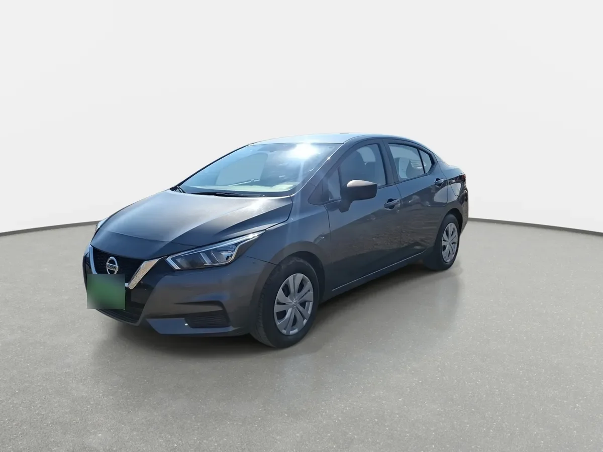 Nissan Versa 1.6 Sense 4x2 Radio Touch Mt 4p año 2023