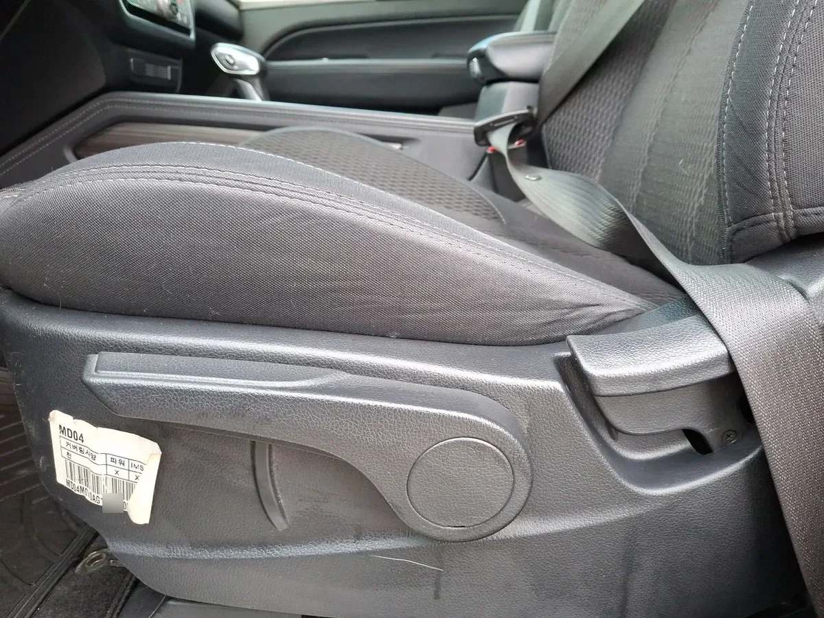 Ssangyong Rexton 2.2 Yrx201 Diesel Fl 4x2 At 5p año 2020