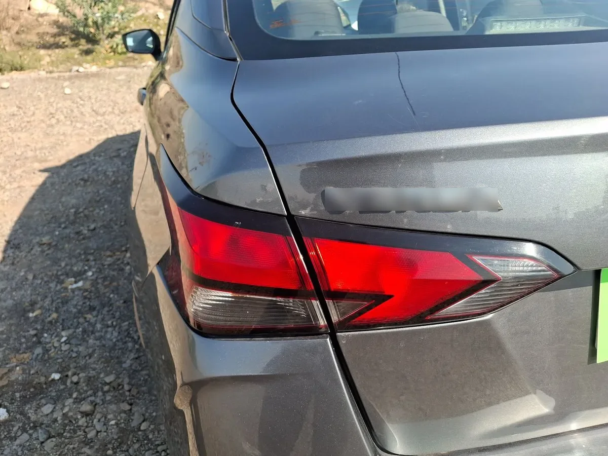 Nissan Versa 1.6 Sense 4x2 Radio Touch Mt 4p año 2023