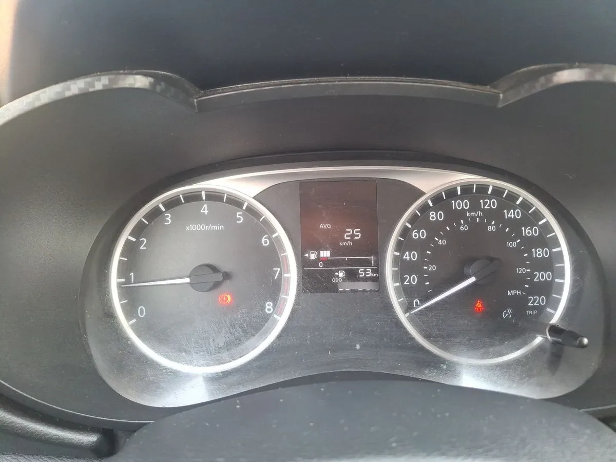 Nissan Versa 1.6 Sense 4x2 Radio Touch Mt 4p año 2023