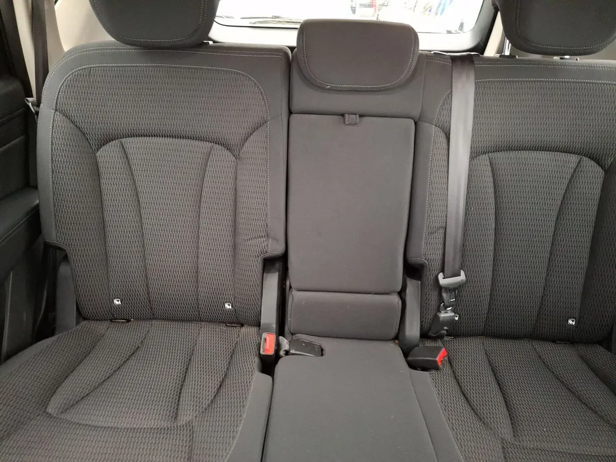 Ssangyong Rexton 2.2 Yrx201 Diesel Fl 4x2 At 5p año 2020