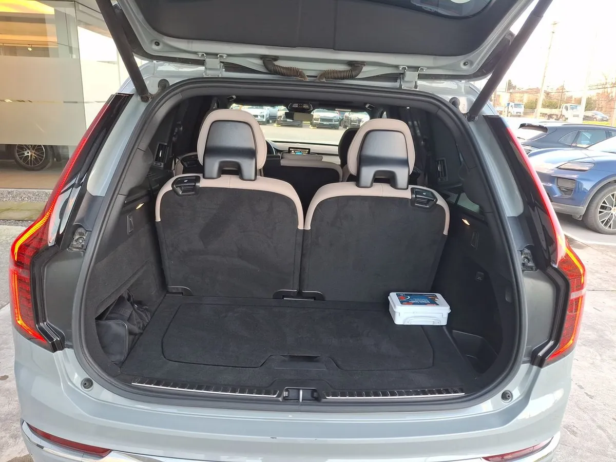 Volvo Xc90 2.0 T8 Plus Hibrido Awd At 5p año 2026