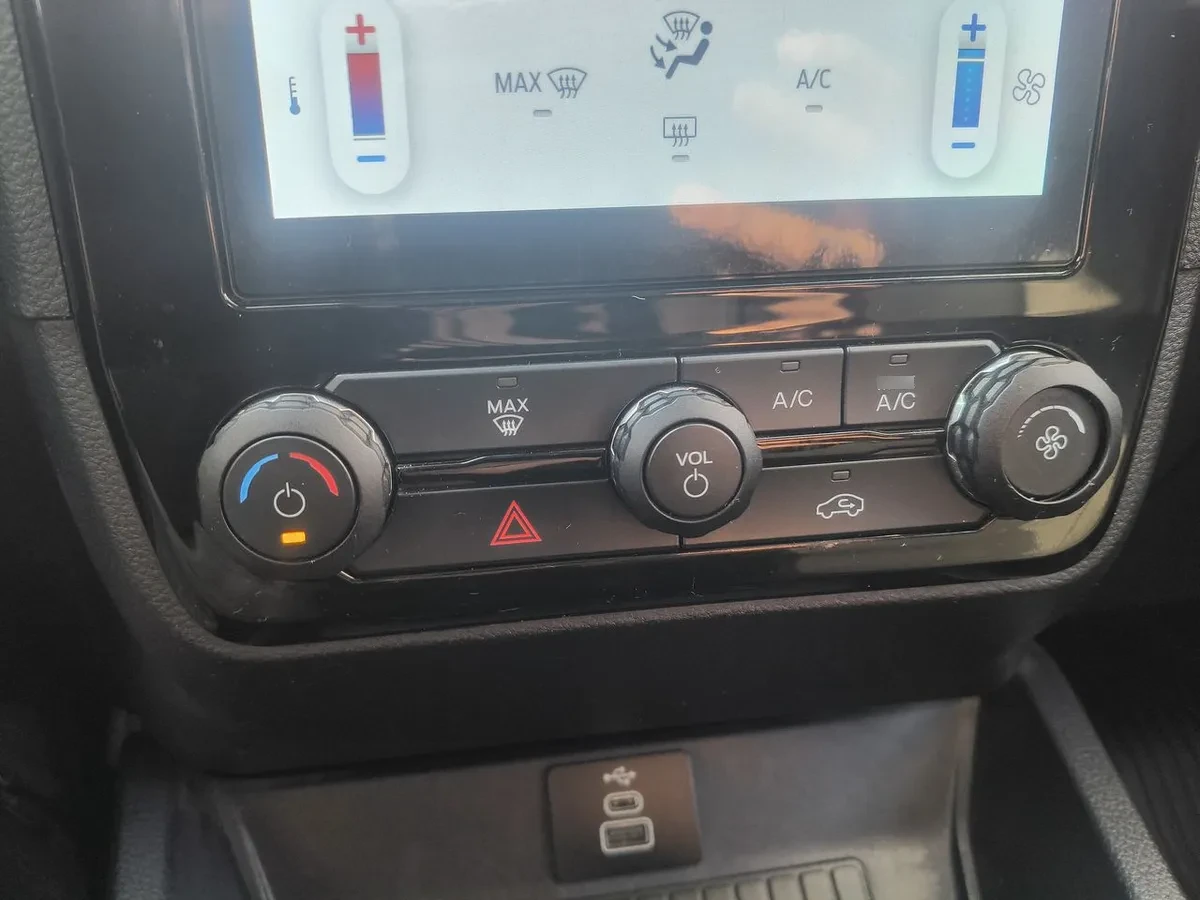 Ford Ranger 2.0 Xlt Diesel 4x4 Dob. Cab. At 4p año 2025