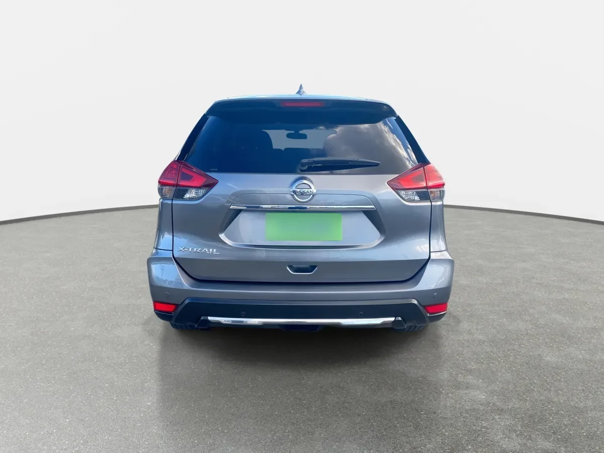 Nissan X-Trail 2.5 Sense 4x2 2row Cvt At 5p año 2023