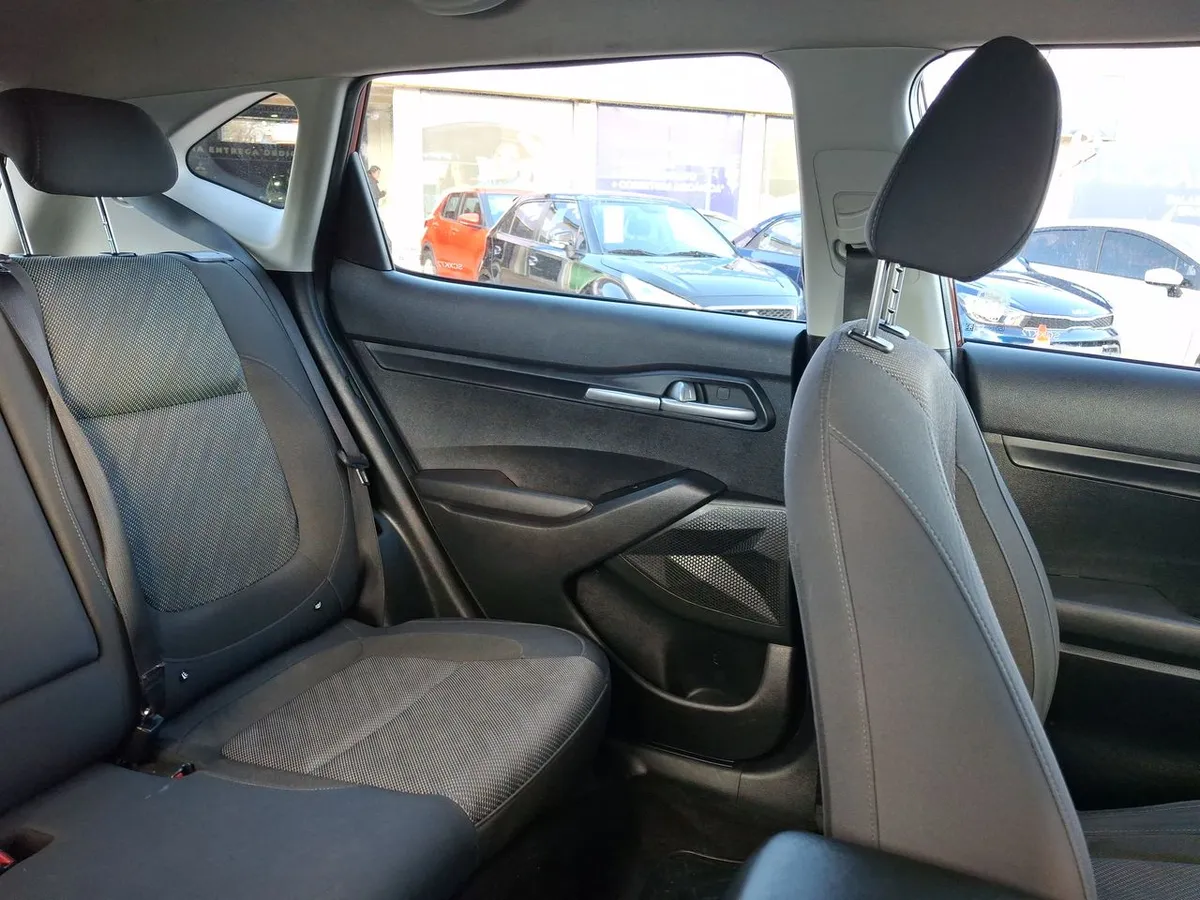 Kia Seltos 1.6 Ex 4x2 6mt 5p año 2022