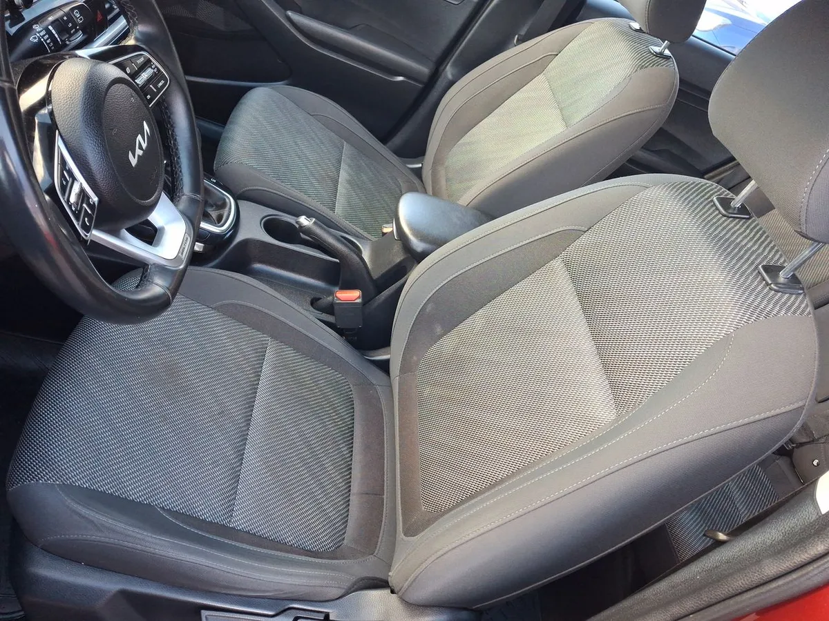 Kia Seltos 1.6 Ex 4x2 6mt 5p año 2022