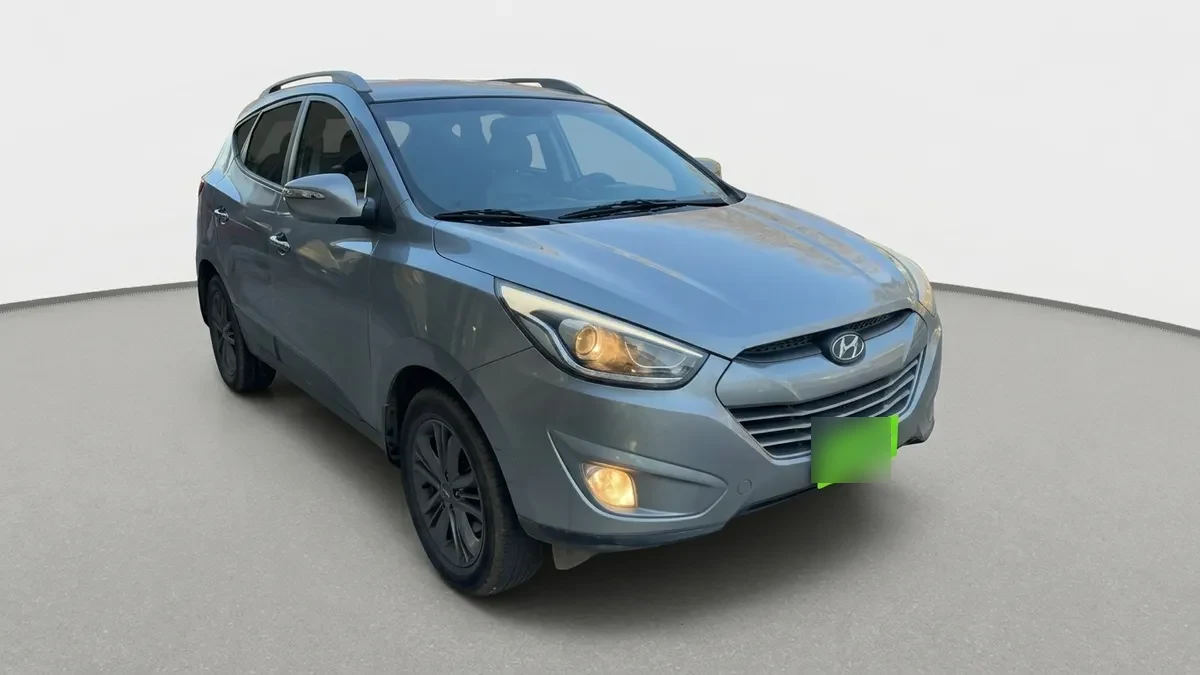 Hyundai Tucson 2.0 Gl 2wd Lm Pe Ac 2ab At 5p año 2016