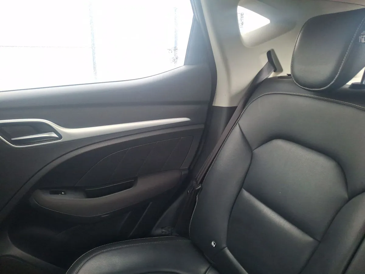 MG Mg Zs 1.5 Std 4x2 At 5p año 2022