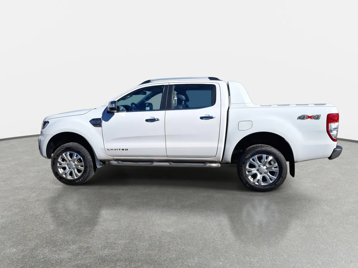 Ford Ranger 3.2 Ltd 4x4 Diesel Dob. Cab. At 4p año 2023