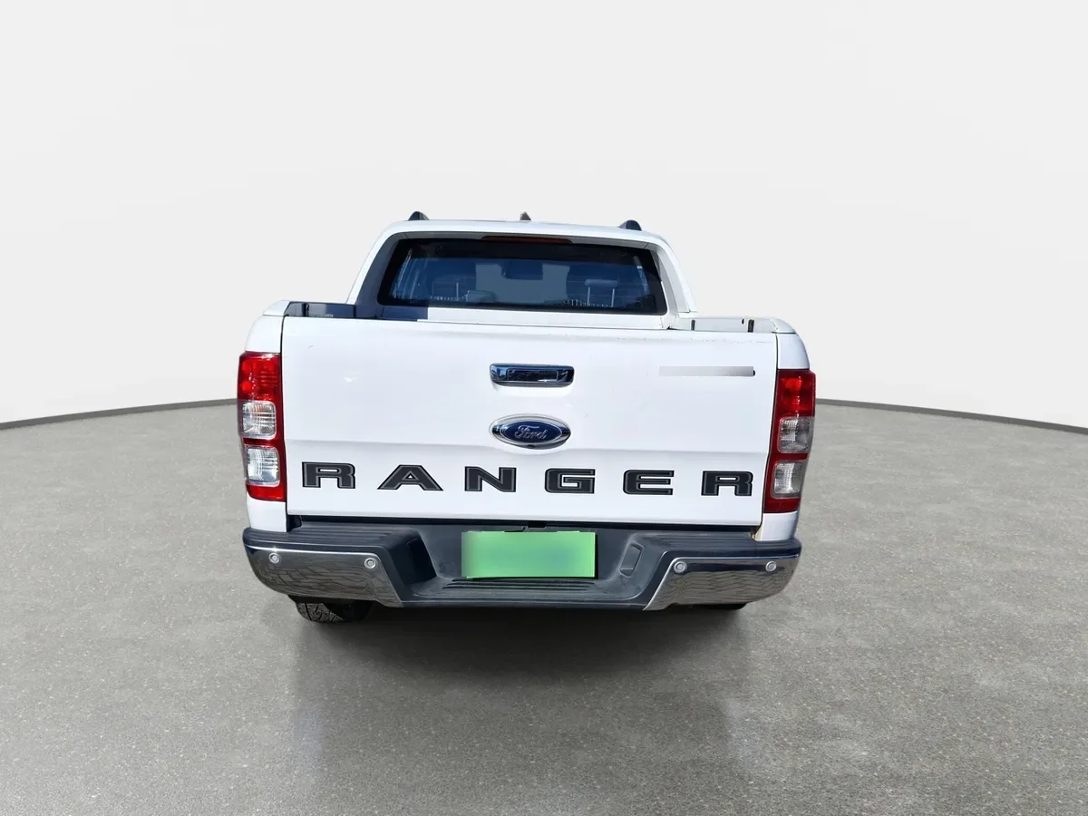 Ford Ranger 3.2 Ltd 4x4 Diesel Dob. Cab. At 4p año 2023