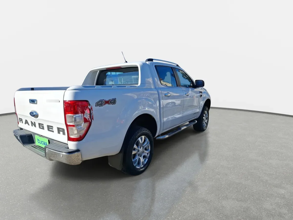 Ford Ranger 3.2 Ltd 4x4 Diesel Dob. Cab. At 4p año 2023