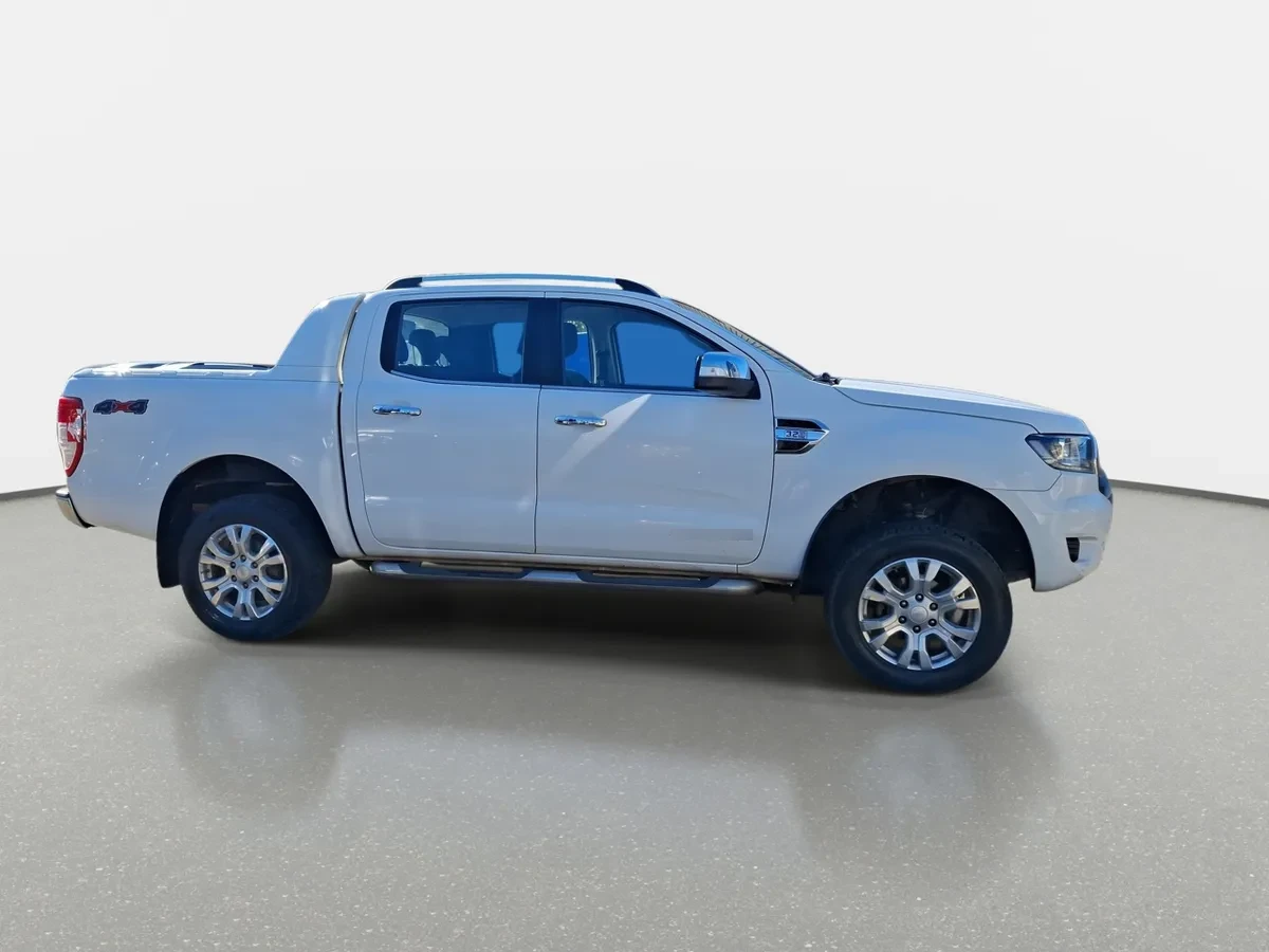 Ford Ranger 3.2 Ltd 4x4 Diesel Dob. Cab. At 4p año 2023