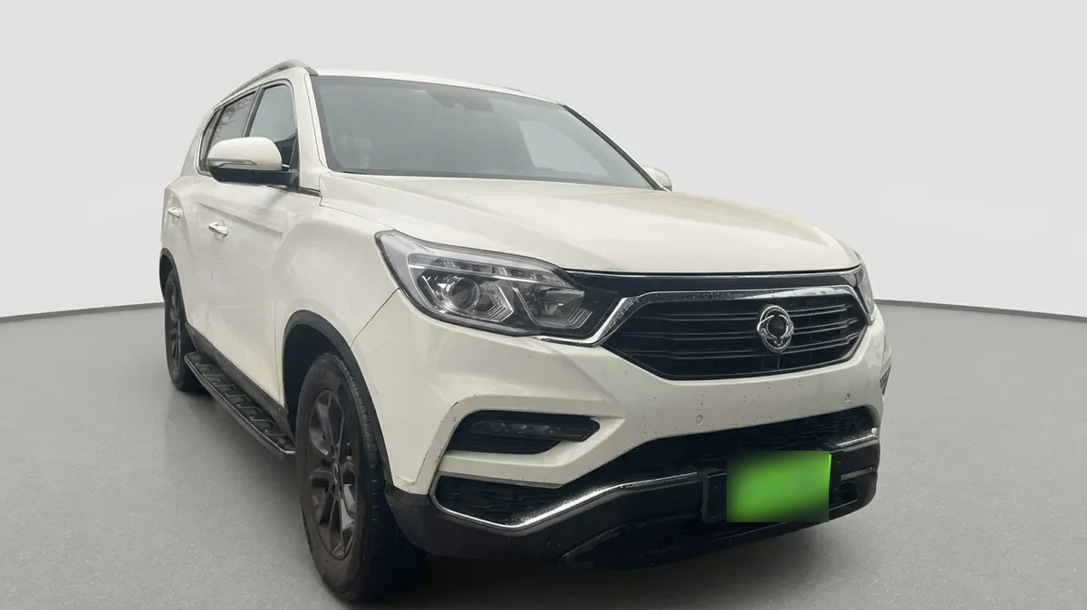 Ssangyong Rexton 2.2 Yrx201 Diesel 4x2 At 5p año 2018