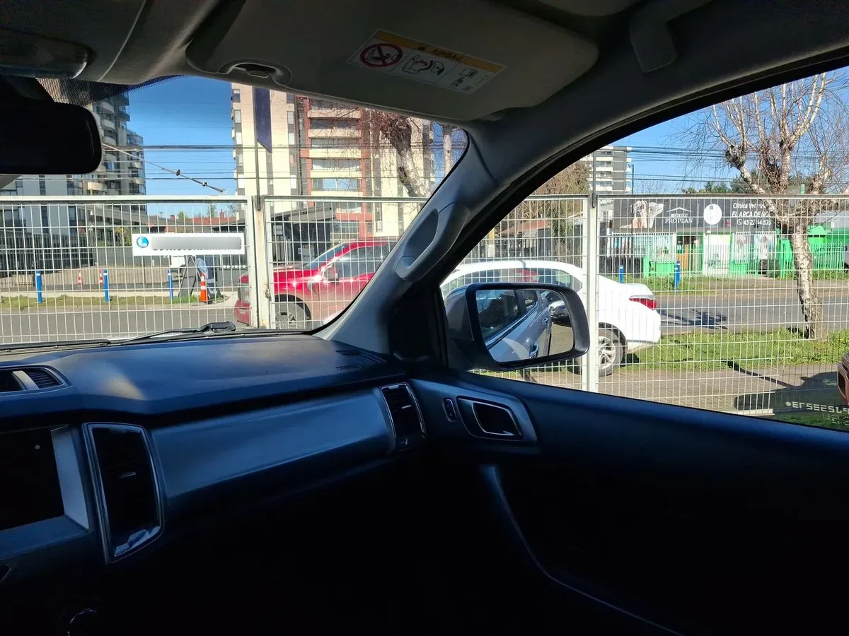Ford Ranger 3.2 Ltd 4x4 Diesel Dob. Cab. At 4p año 2023