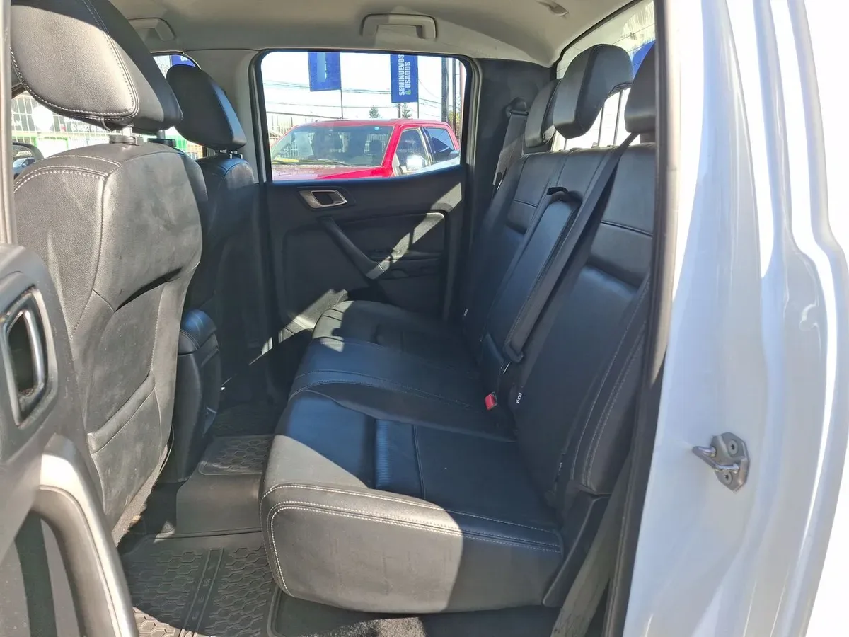 Ford Ranger 3.2 Ltd 4x4 Diesel Dob. Cab. At 4p año 2023