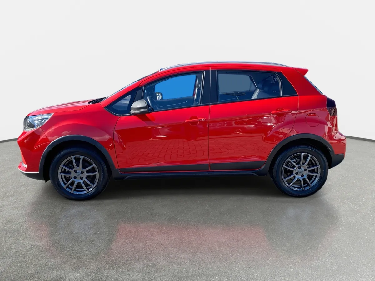 Geely Gx3 Pro 1.5 Gf 4x2 Cvt At 5p año 2025