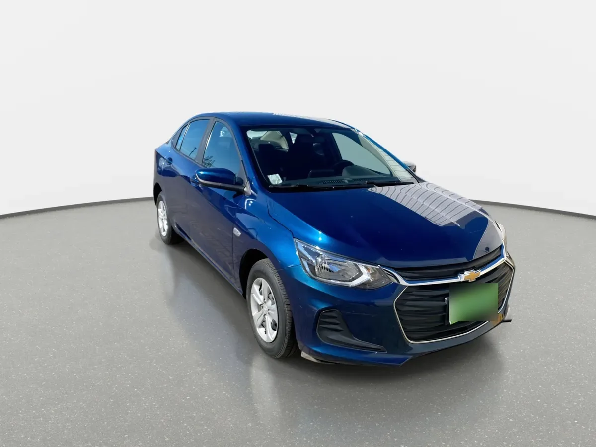 Chevrolet Onix 1.0t Lt 4x2 Mt 4p año 2022