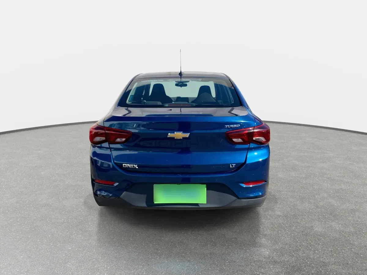Chevrolet Onix 1.0t Lt 4x2 Mt 4p año 2022