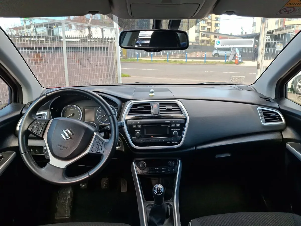 Suzuki S-Cross 1.6 Glx 4wd Mt 5p año 2017