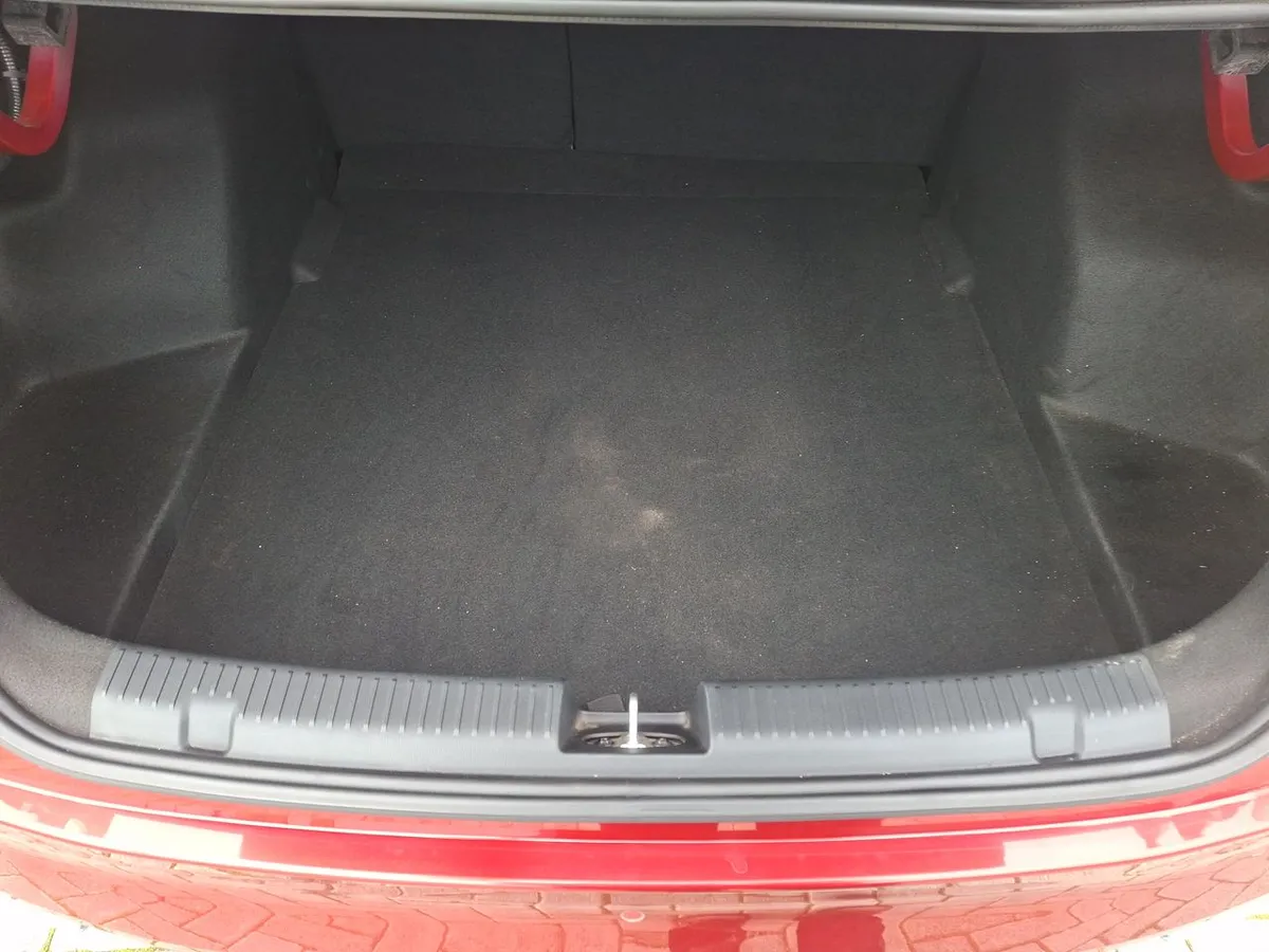 Chevrolet Sail 1.5 Nb Ltz R 4x2 Sdn Mt 4p año 2024