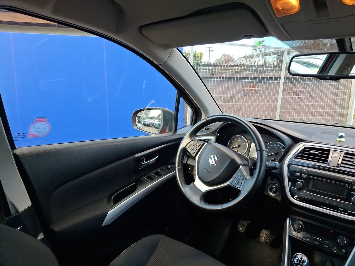 Suzuki S-Cross 1.6 Glx 4wd Mt 5p año 2017