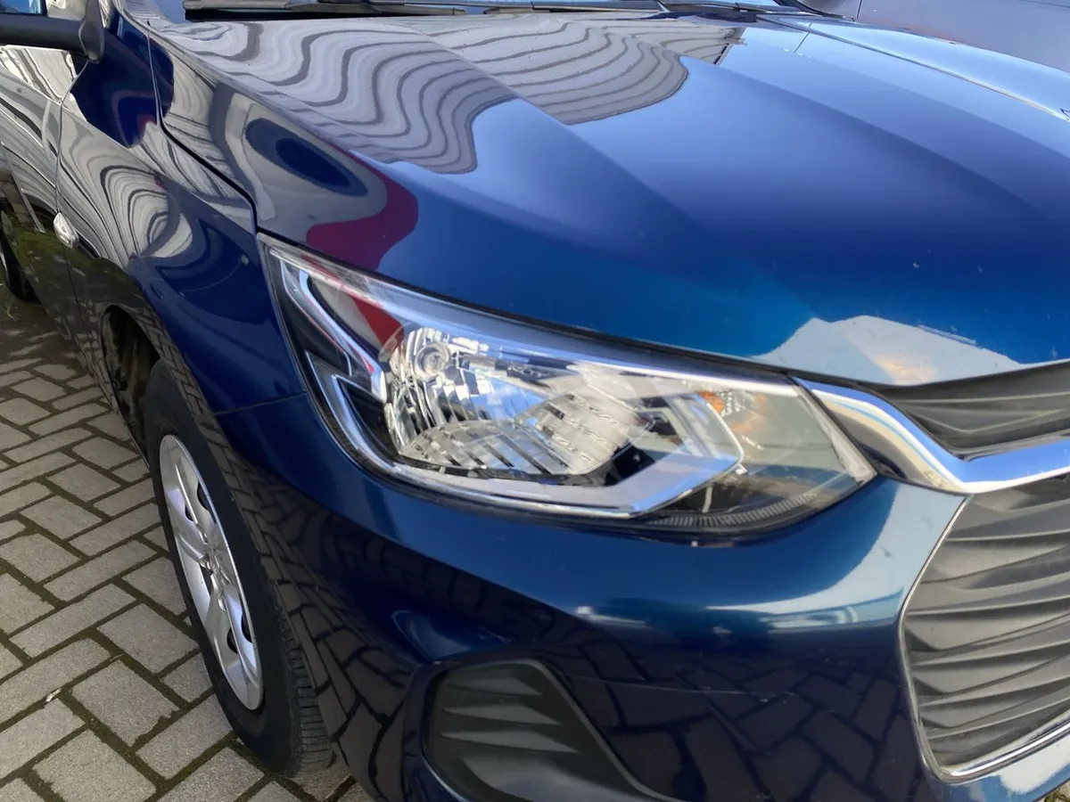 Chevrolet Onix 1.0t Lt 4x2 Mt 4p año 2022