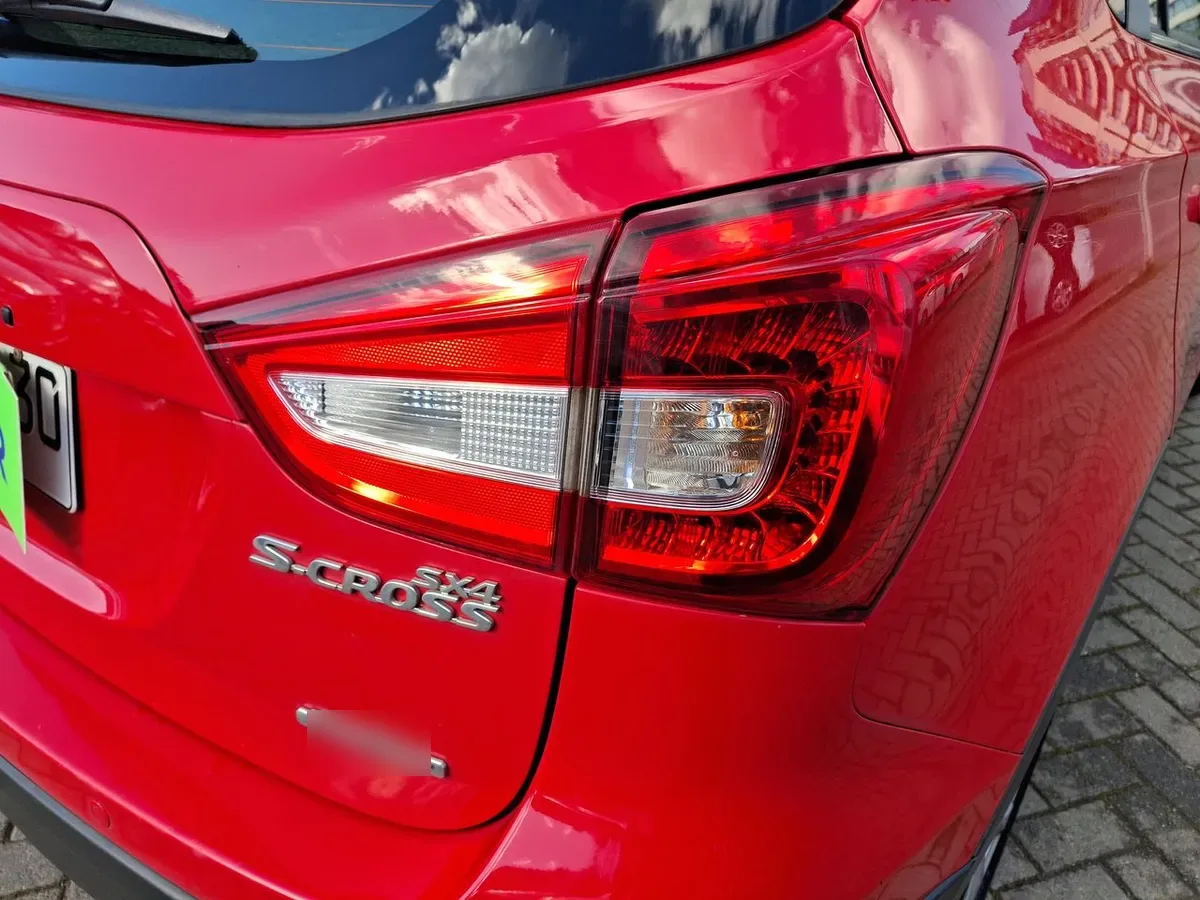 Suzuki S-Cross 1.6 Glx 4wd Mt 5p año 2017