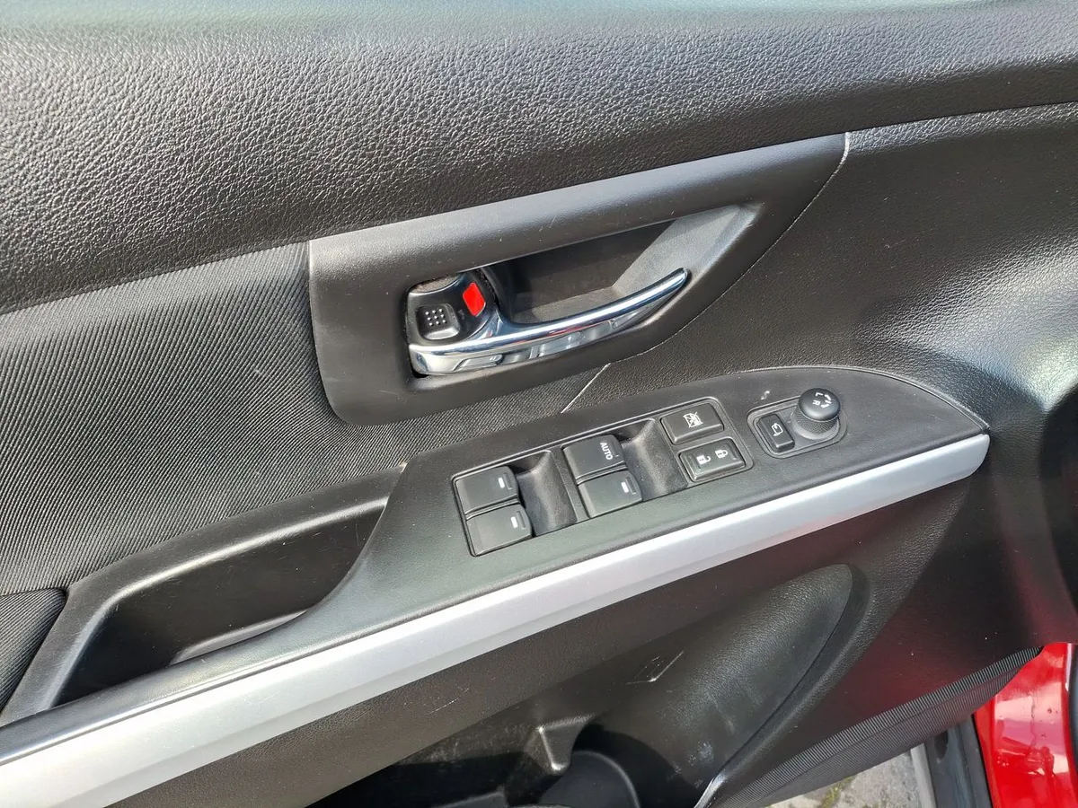 Suzuki S-Cross 1.6 Glx 4wd Mt 5p año 2017
