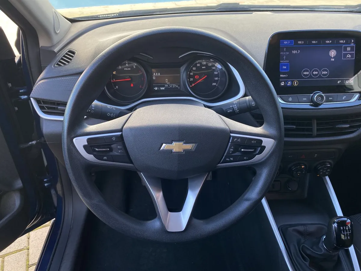 Chevrolet Onix 1.0t Lt 4x2 Mt 4p año 2022