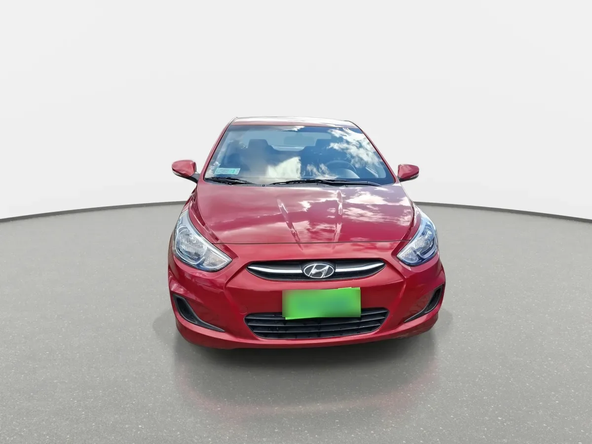 Hyundai Accent 1.4 Gl 4x2 2ab Mt 4p año 2019