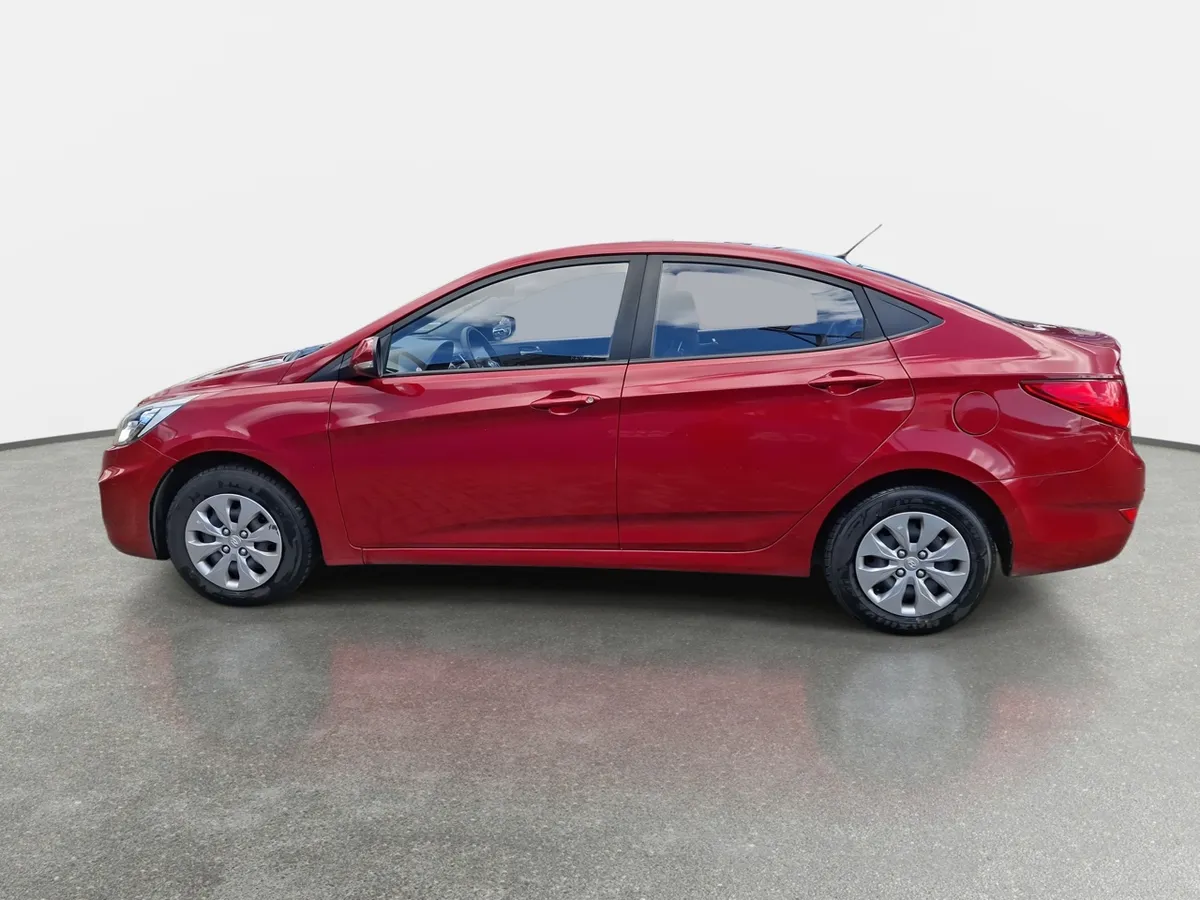 Hyundai Accent 1.4 Gl 4x2 2ab Mt 4p año 2019
