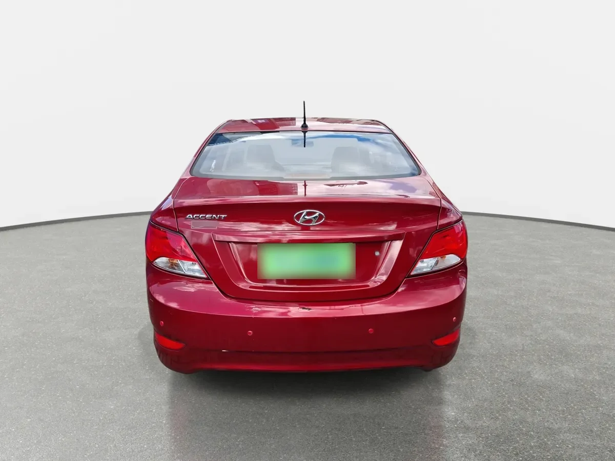 Hyundai Accent 1.4 Gl 4x2 2ab Mt 4p año 2019