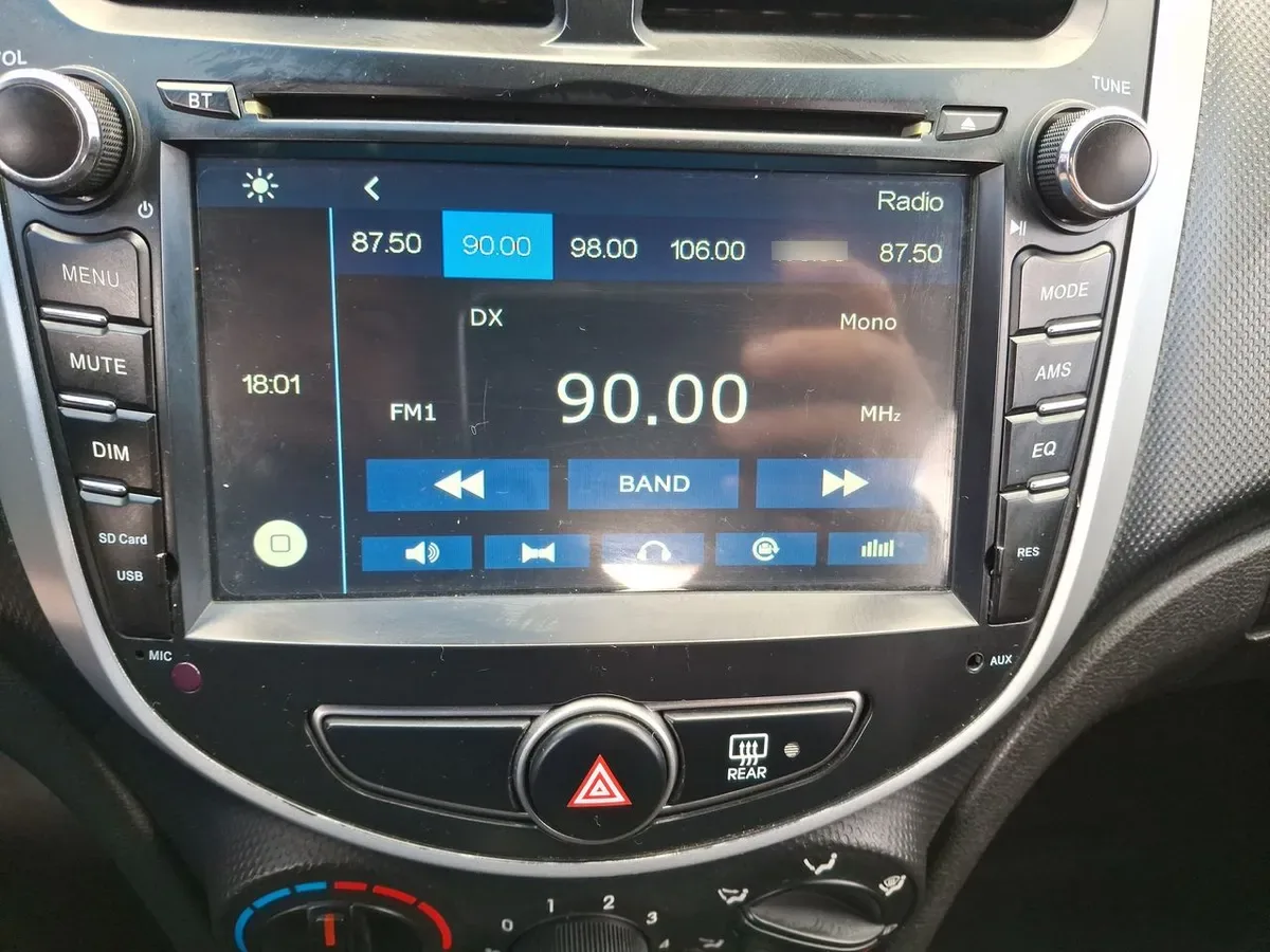 Hyundai Accent 1.4 Gl 4x2 2ab Mt 4p año 2019