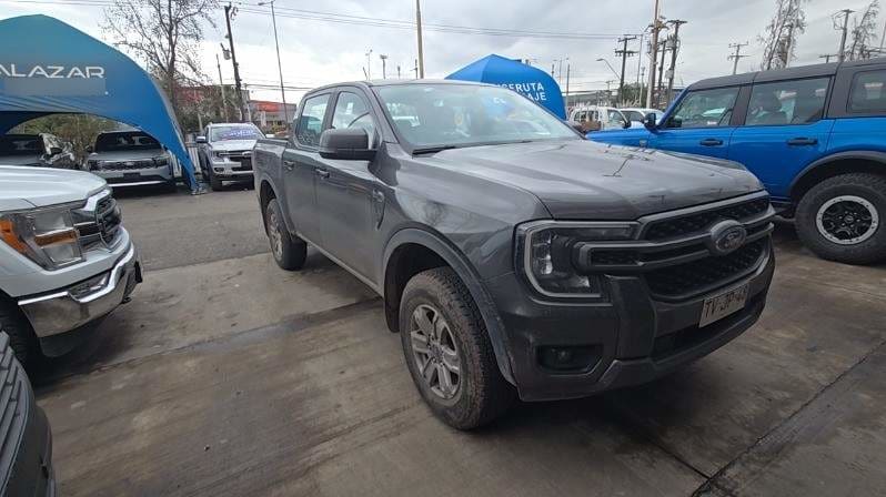 Ford Ranger 2.0 Xls Diesel 4x4 Dob. Cab. Mt 4p año 2025