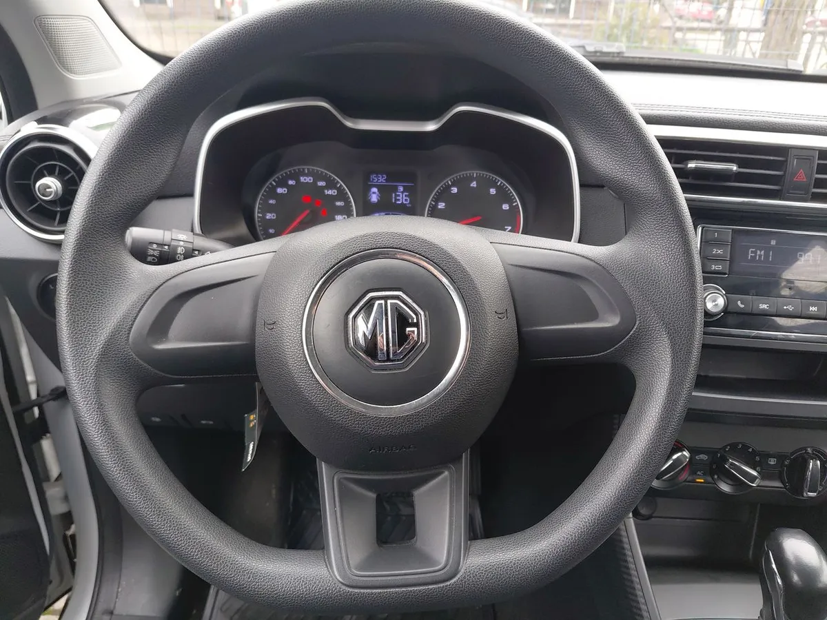 MG Mg Zs 1.5 Std 4x2 At 5p año 2021