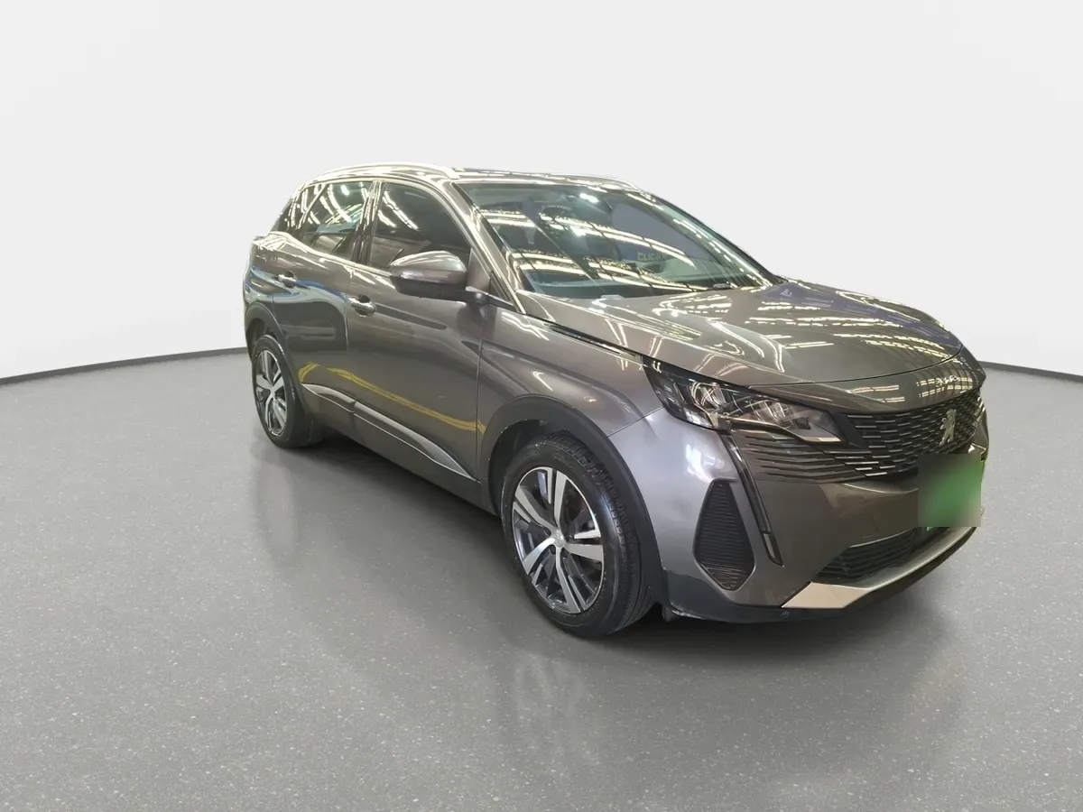 Peugeot 3008 1.2 Active Puretech 4x2 130 Mt6 5p año 2021