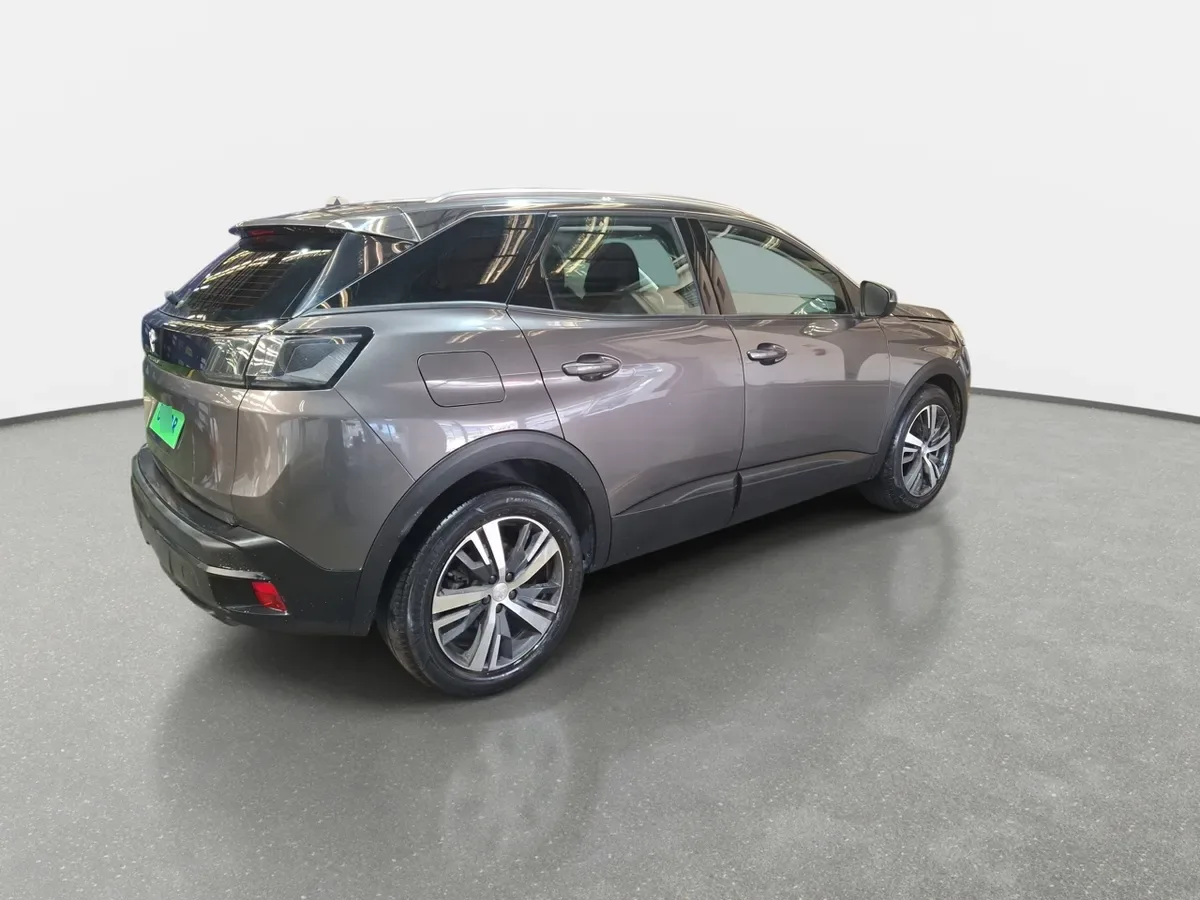 Peugeot 3008 1.2 Active Puretech 4x2 130 Mt6 5p año 2021