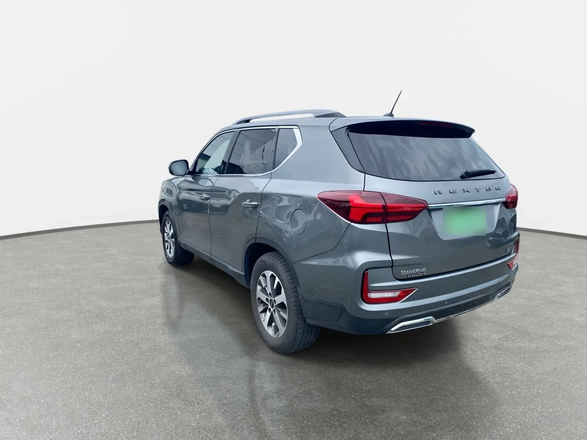 Ssangyong Rexton 2.2t Glx Diesel 4x4 6ab Nueva Radio 8at 5p año 2026