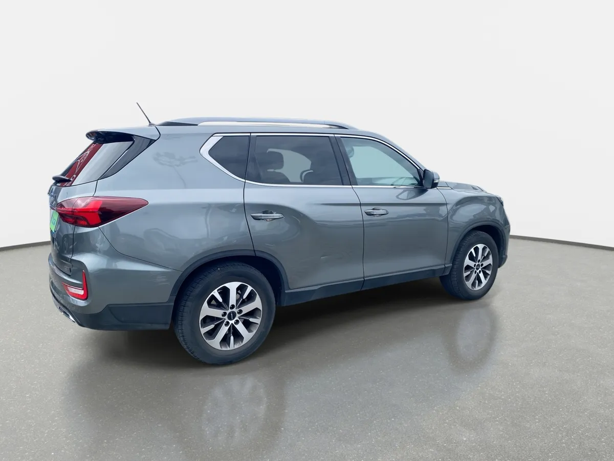 Ssangyong Rexton 2.2t Glx Diesel 4x4 6ab Nueva Radio 8at 5p año 2026