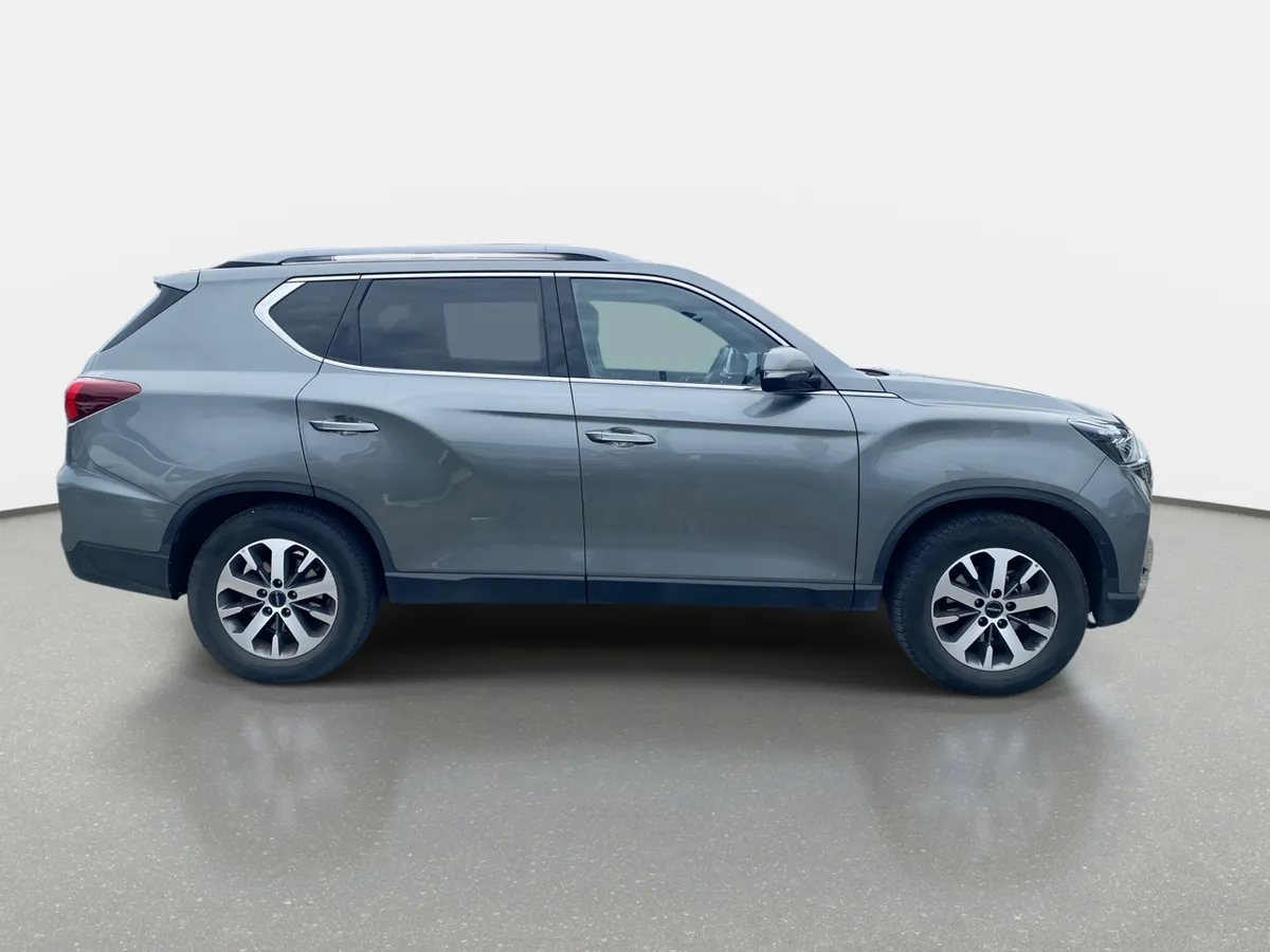 Ssangyong Rexton 2.2t Glx Diesel 4x4 6ab Nueva Radio 8at 5p año 2026