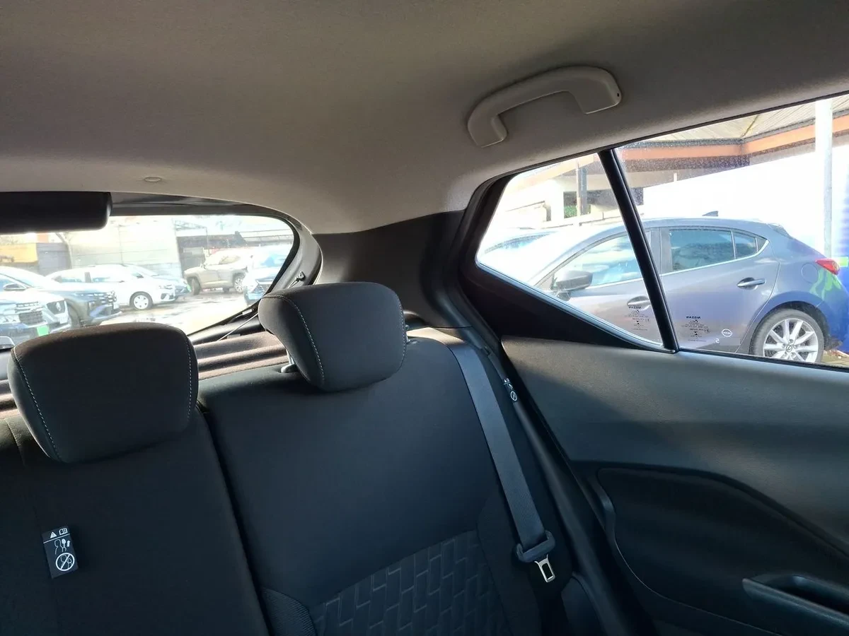 Nissan Kicks 1.6 Advance 4x2 Mt 5p año 2023