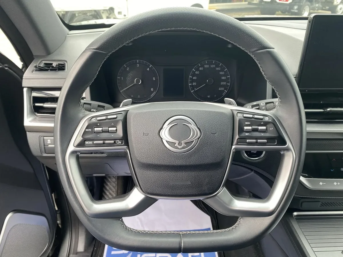 Ssangyong Rexton 2.2t Glx Diesel 4x4 6ab Nueva Radio 8at 5p año 2026