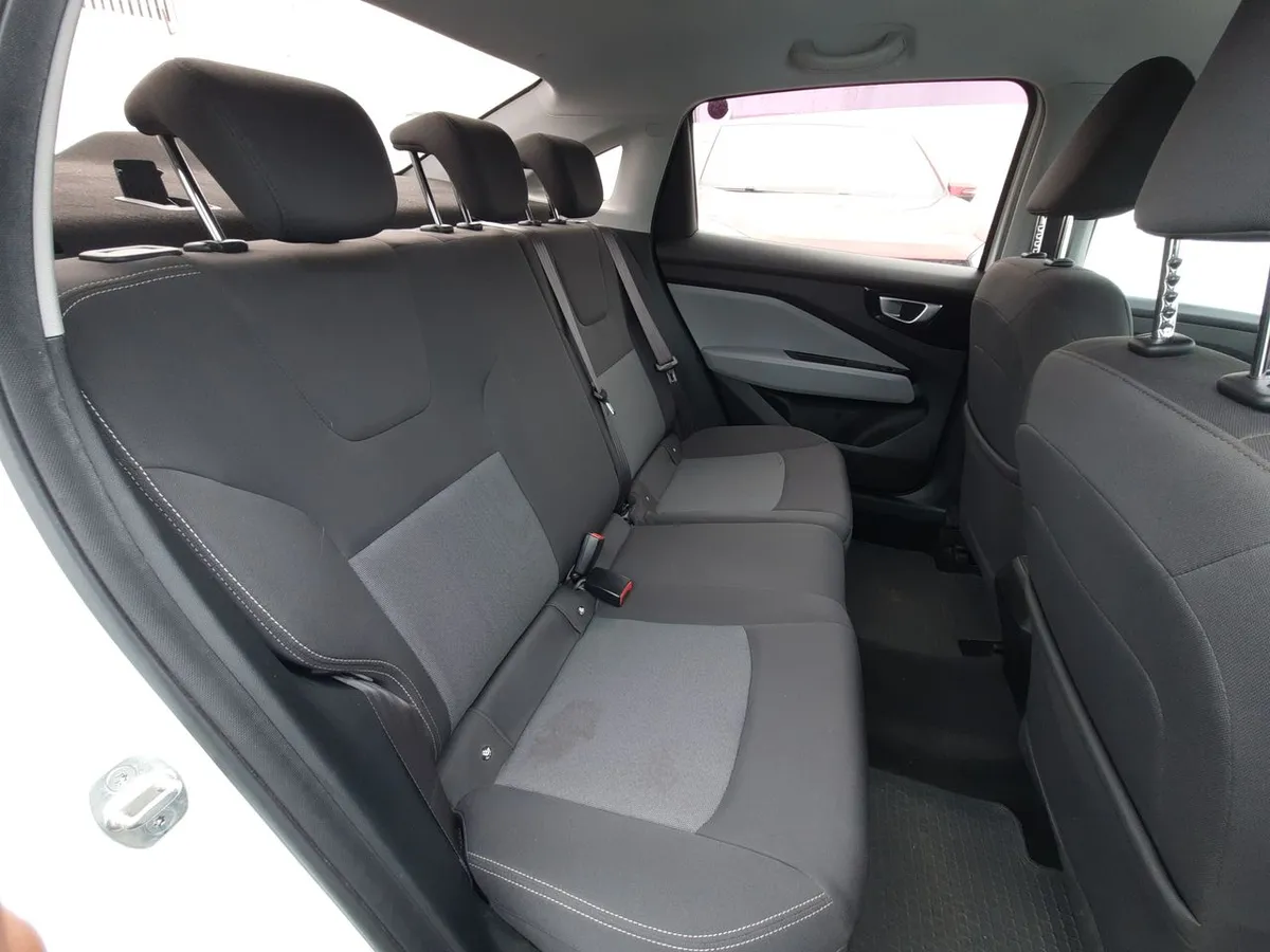 Chevrolet Sail 1.5 Nb Ltz R 4x2 Sdn Mt 4p año 2024
