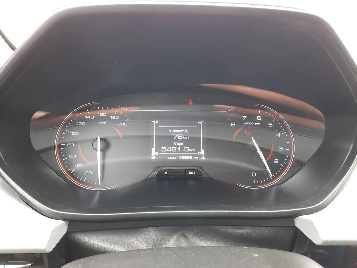Chevrolet Sail 1.5 Nb Ltz R 4x2 Sdn Mt 4p año 2024